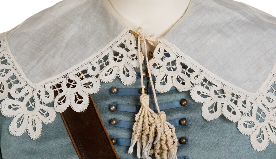 More than a costume party. Costumes for the Leiden Student Pageant of 1910