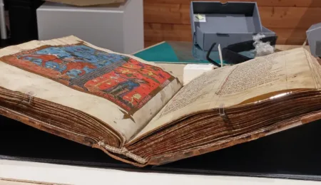 Arthurian Hero Meets Cistercian Monks in Bonn