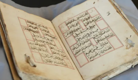 The Iranian Diaspora in Southeast Asia: Old Manuscript, New Perspectives