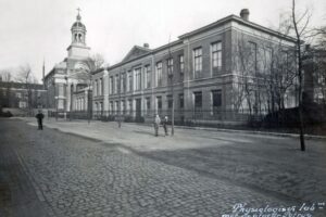 E6 1 Fys Lab Leiden 1885